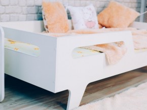 Кровать детская Бэби белая в Нязепетровске - nyazepetrovsk.magazinmebel.ru | фото - изображение 2